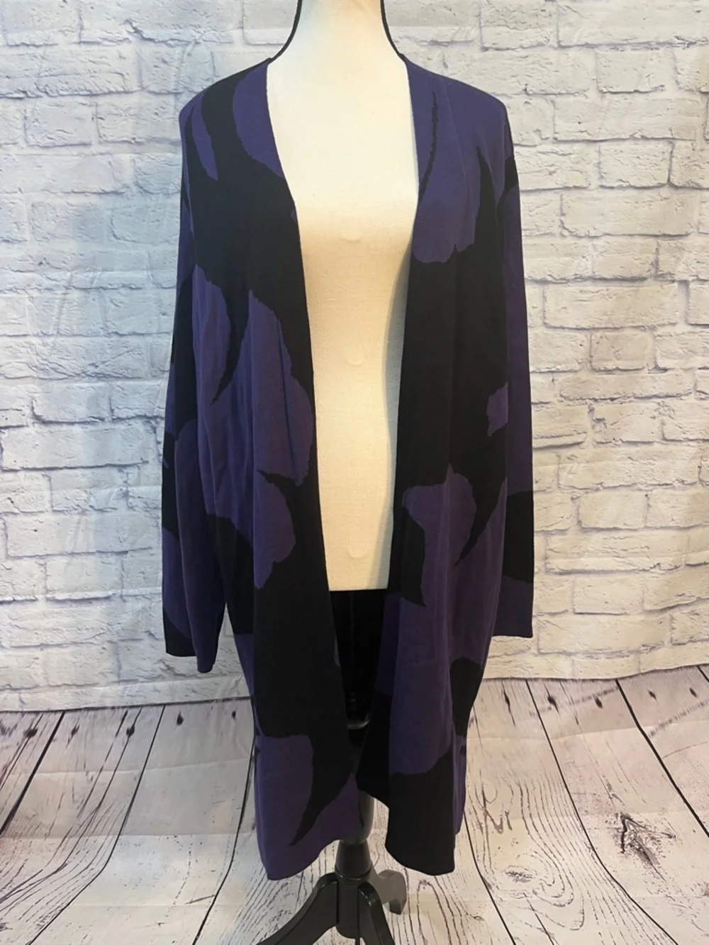 Chico’s Long Sweater Jacket Duster Purple/Black Floating Foliage NWT Chicos 3 XL